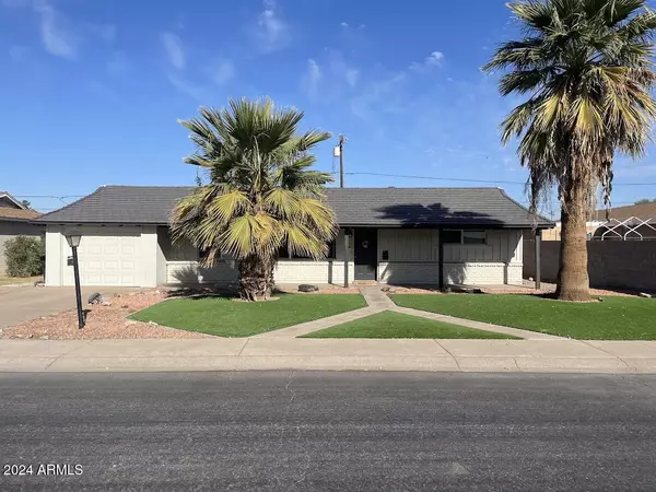 Chandler, AZ 85225,114 W IVANHOE Place