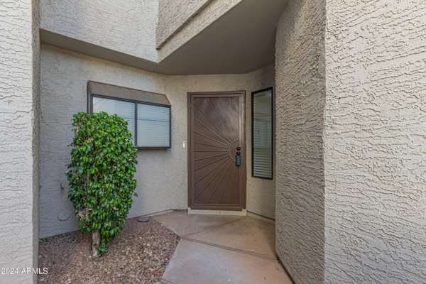 Gilbert, AZ 85233,1108 W MANGO Drive