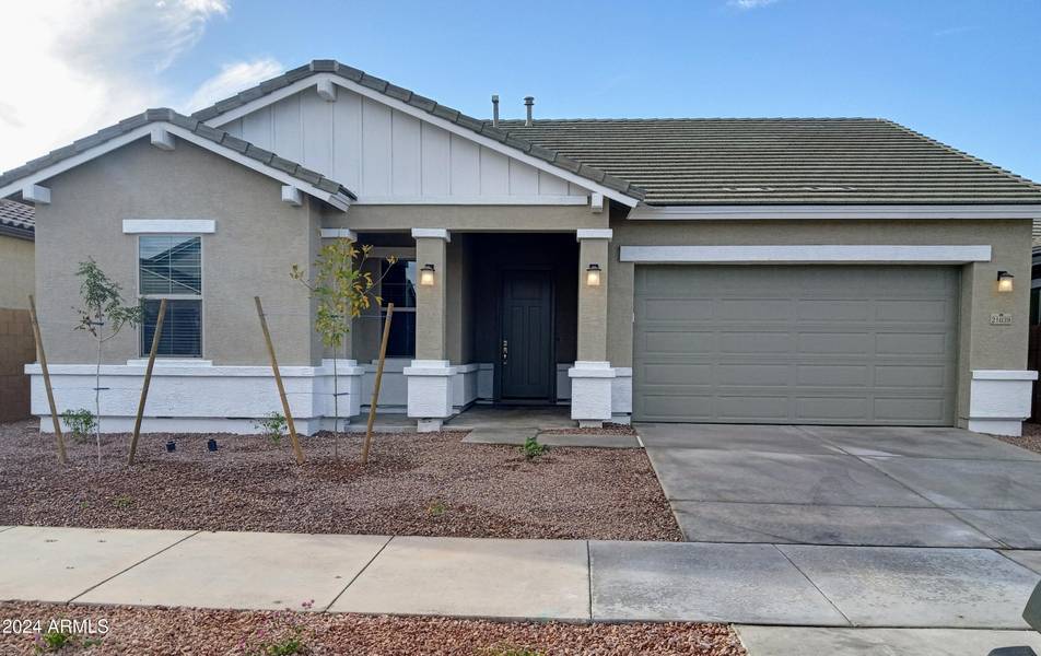 21039 E POCO CALLE Street, Queen Creek, AZ 85142