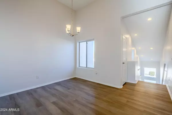 Phoenix, AZ 85020,1747 E NORTHERN Avenue #218