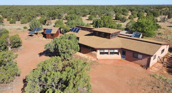 Snowflake, AZ 85937,43 COUNTY ROAD N9157 --