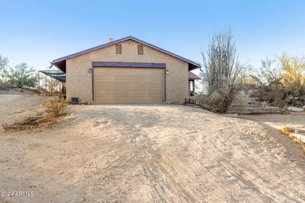 Buckeye, AZ 85326,15612 S TUTHILL Road