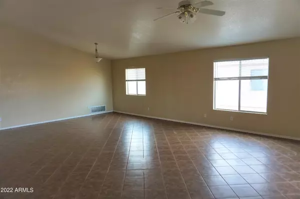 Sierra Vista, AZ 85635,5301 SONORA Street