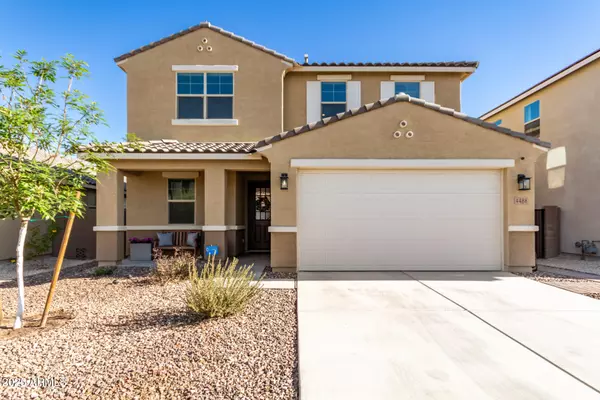 4488 W CHARLIE Drive, San Tan Valley, AZ 85144