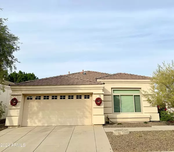 2232 E CONSTANCE Way, Phoenix, AZ 85042