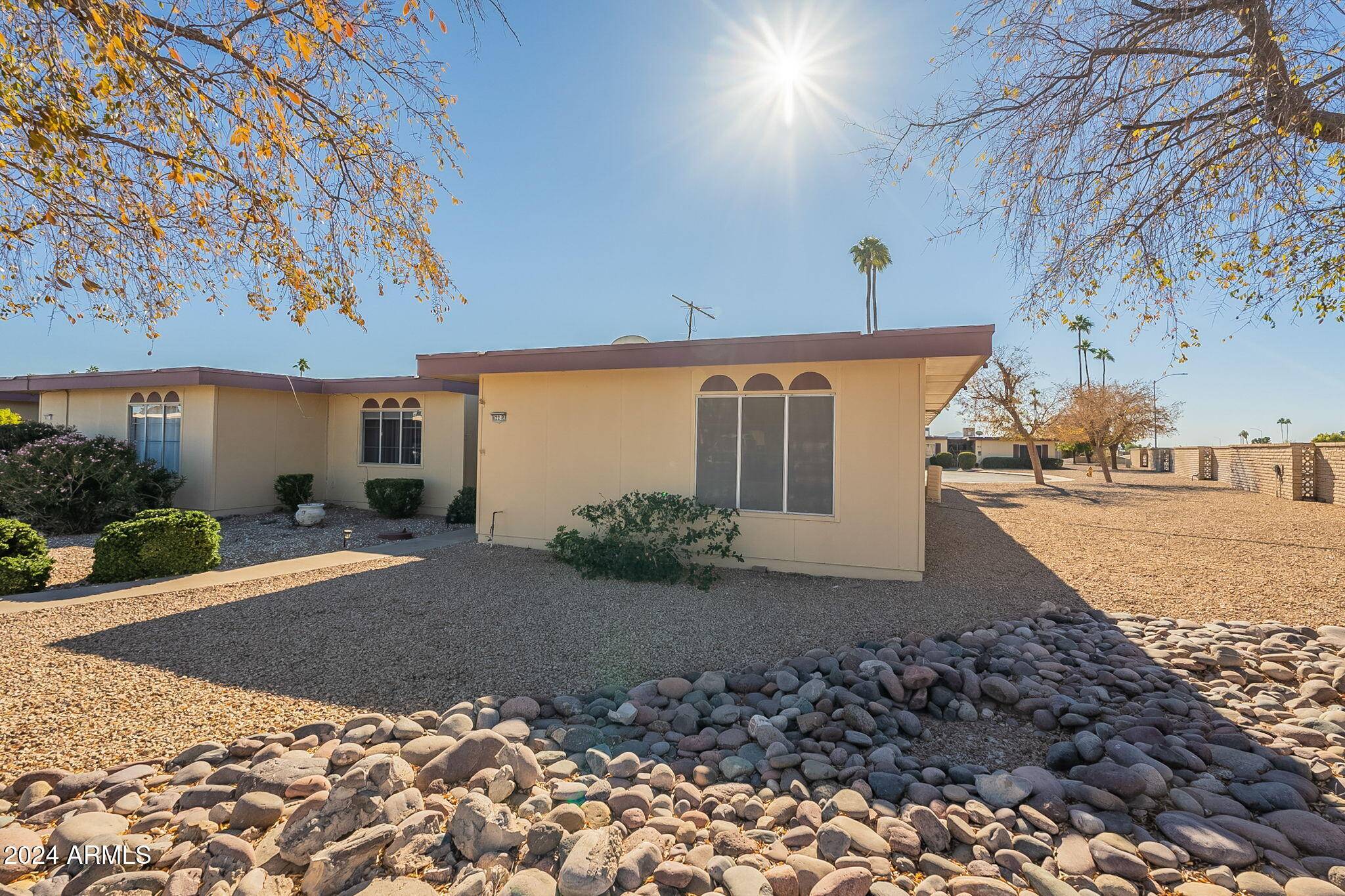 13622 N 98TH Avenue #R, Sun City, AZ 85351