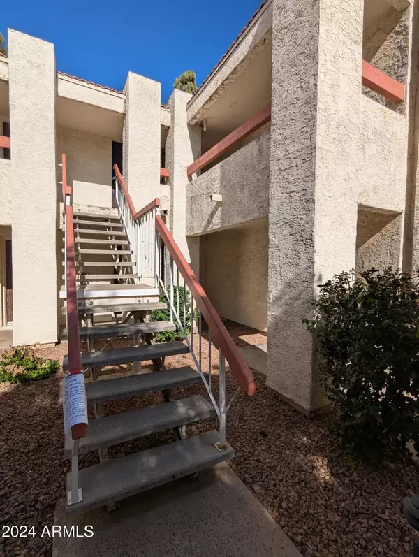 3119 W COCHISE Drive #228, Phoenix, AZ 85051