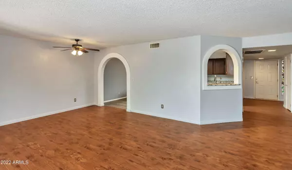 Mesa, AZ 85207,7006 E JENSEN Street #14