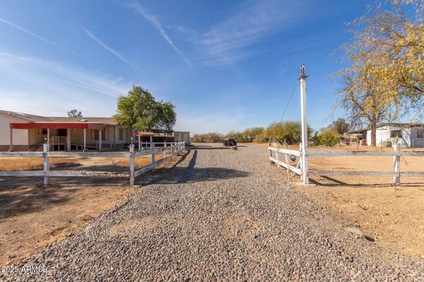 Wittmann, AZ 85361,27208 N 204TH Place