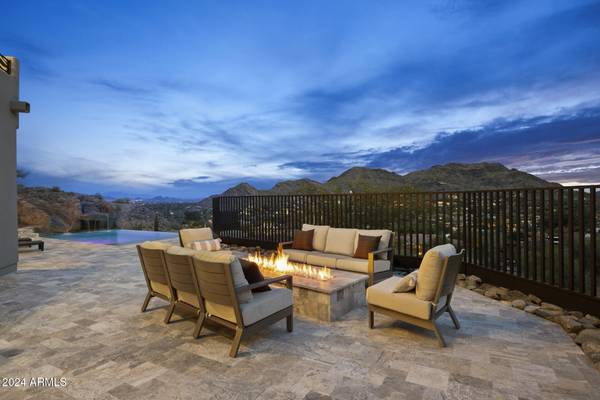 Paradise Valley, AZ 85253,4748 E WHITE Drive