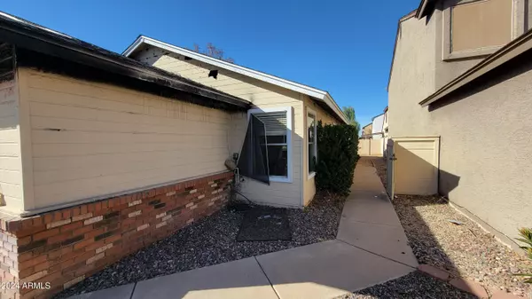 Mesa, AZ 85205,530 N Oakland --