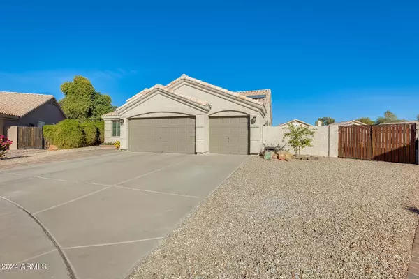 420 S OAK Street, Gilbert, AZ 85233