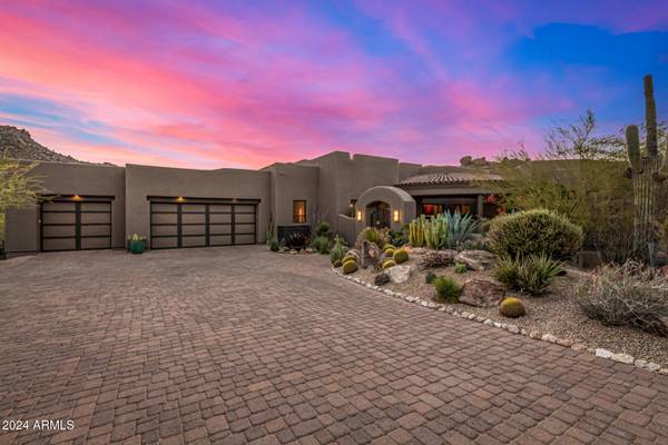 Scottsdale, AZ 85262,11209 E CAVEDALE Drive