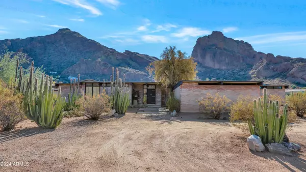 Paradise Valley, AZ 85253,6105 N CAMELBACK MANOR Drive