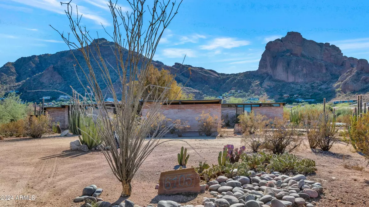 Paradise Valley, AZ 85253,6105 N CAMELBACK MANOR Drive