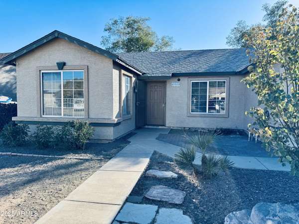 Phoenix, AZ 85033,6931 W Crittenden Lane