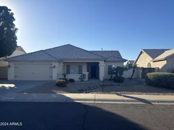 13331 W WINDSOR Avenue, Goodyear, AZ 85395