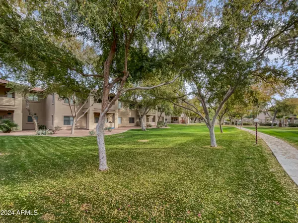 1351 N PLEASANT Drive #2079, Chandler, AZ 85225