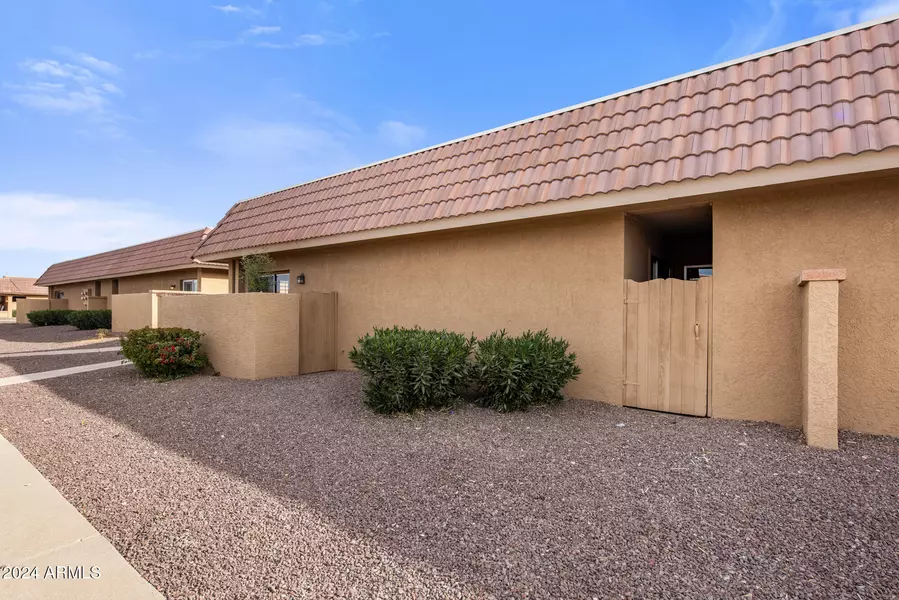 408 W Pontiac Drive #5, Phoenix, AZ 85027