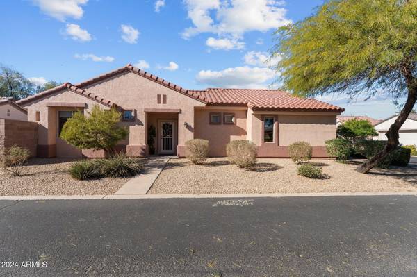 19558 N DESERT GARDEN Drive, Surprise, AZ 85374