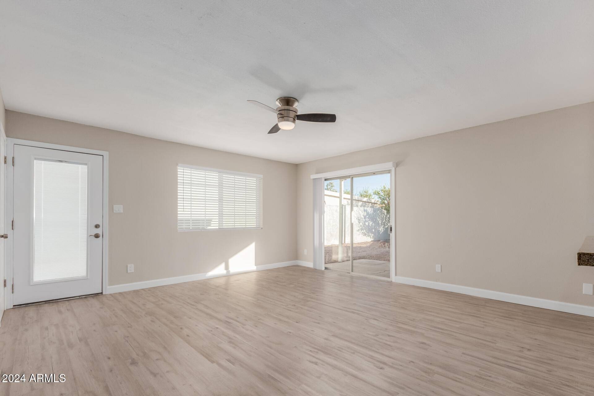Tempe, AZ 85282,315 W PEBBLE BEACH Drive