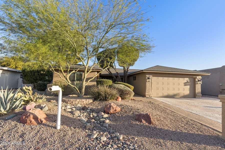 25639 S BEECH CREEK Drive, Sun Lakes, AZ 85248