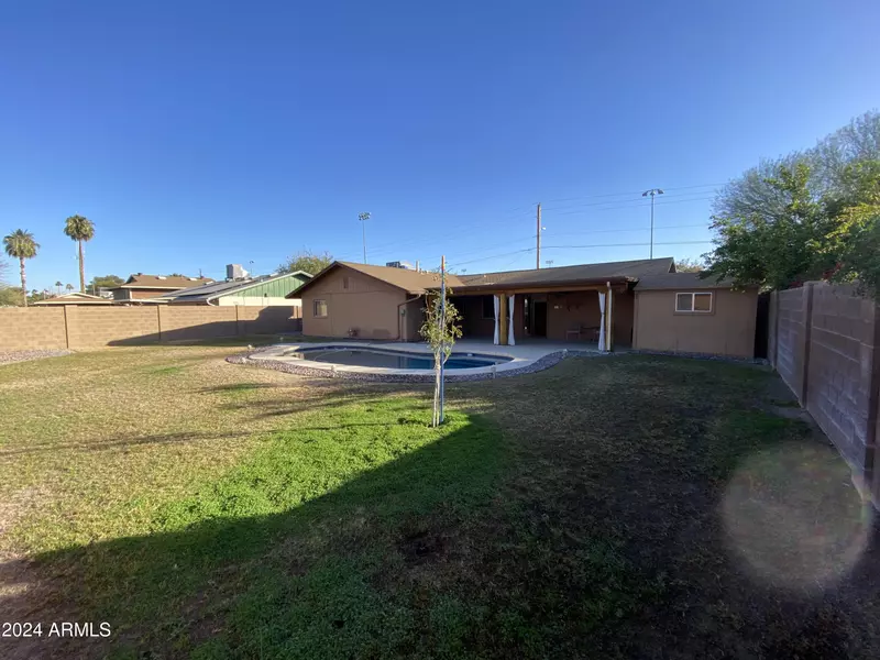 5520 N GRANITE REEF Road, Scottsdale, AZ 85250