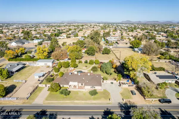 Peoria, AZ 85381,7620 W ACOMA Drive