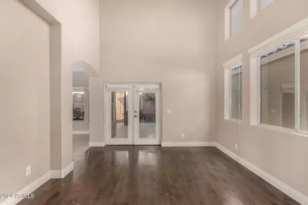 Glendale, AZ 85308,4906 W BEHREND Drive