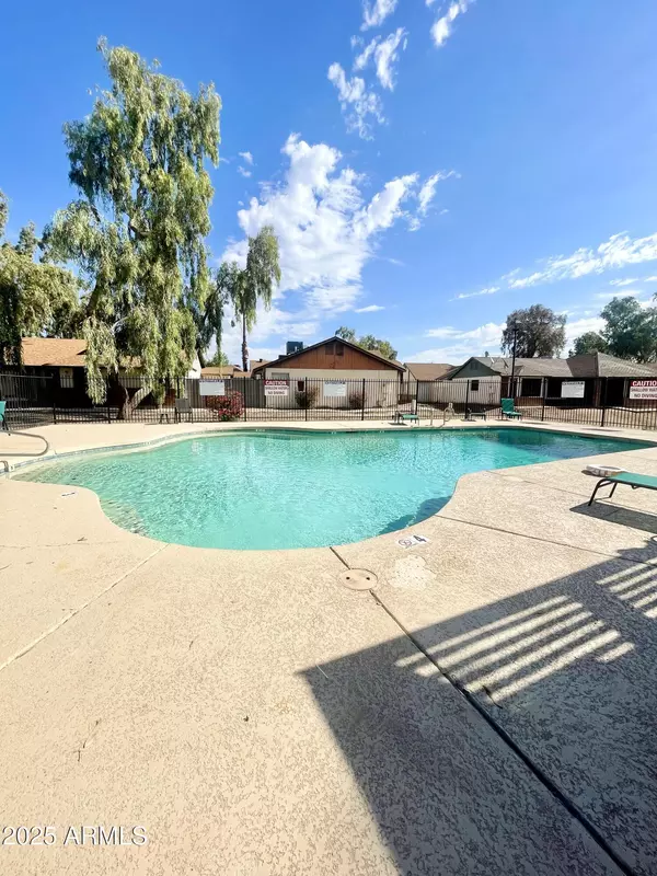 Phoenix, AZ 85037,8520 W Palm Lane #1080