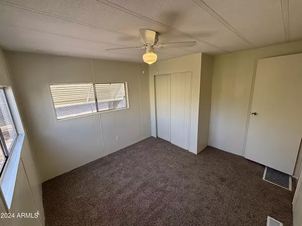 Mesa, AZ 85205,4065 E University Drive #334