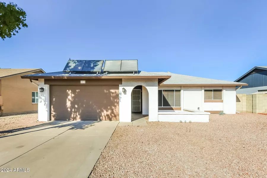 5816 W REDFIELD Road, Glendale, AZ 85306