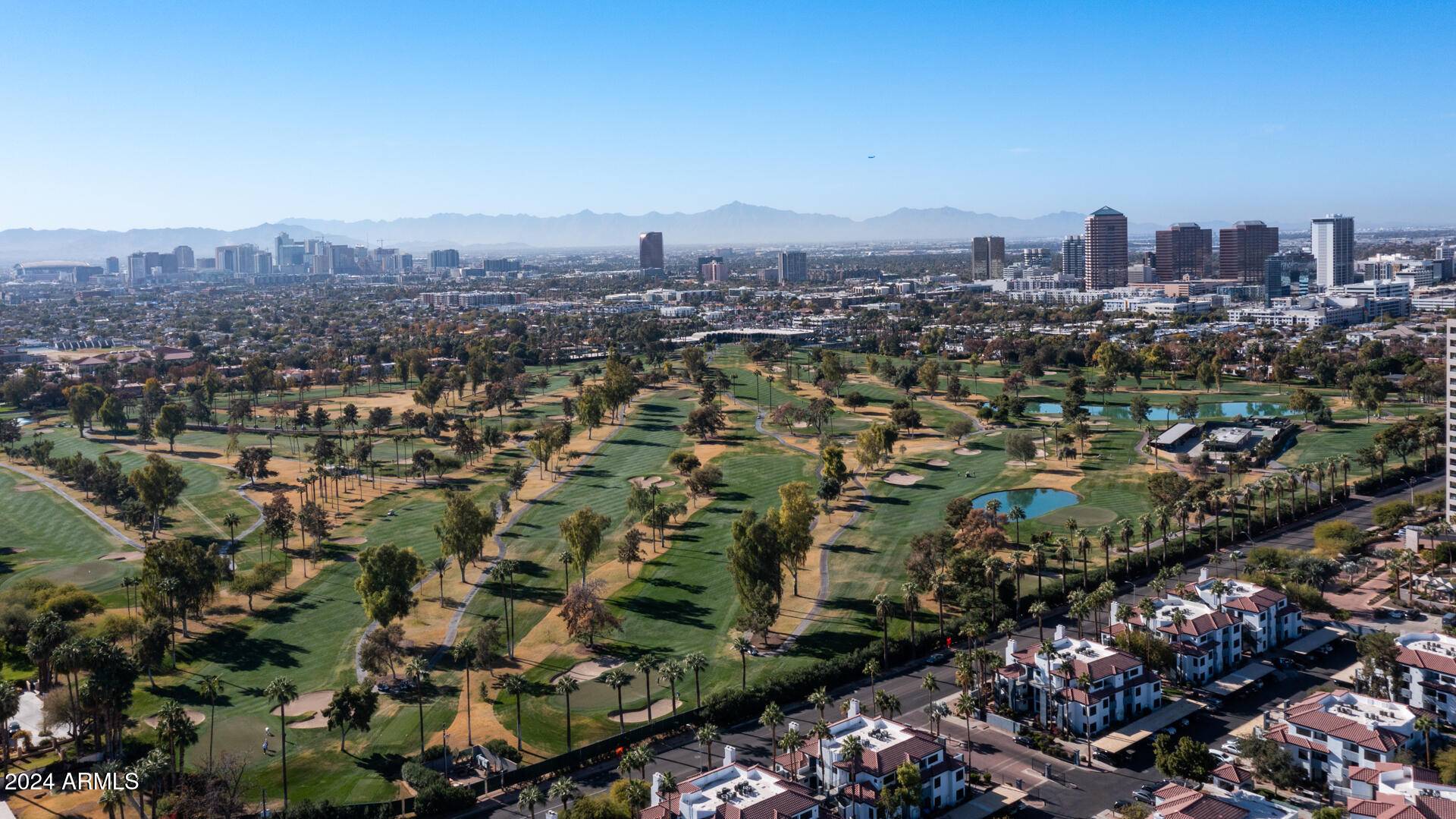Phoenix, AZ 85014,2921 N MANOR Drive W