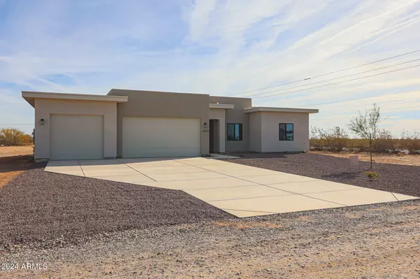 Wittmann, AZ 85361,28205 N 213TH Drive