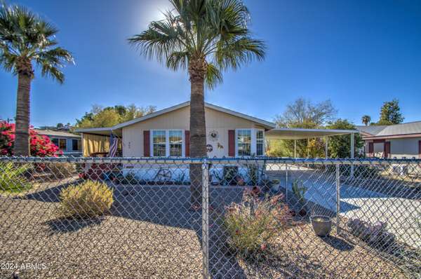 Queen Valley, AZ 85118,465 E DONNA Drive