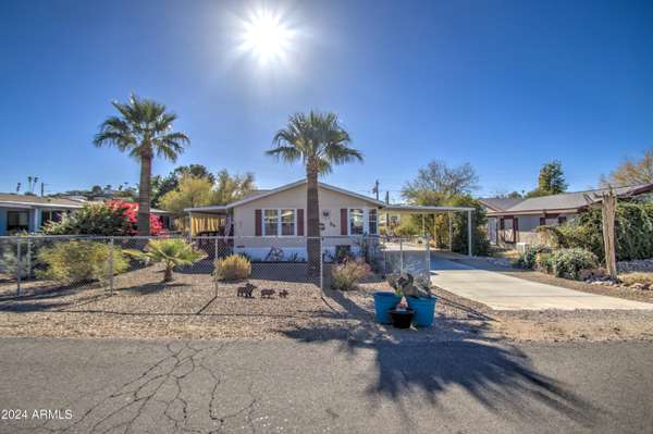 Queen Valley, AZ 85118,465 E DONNA Drive