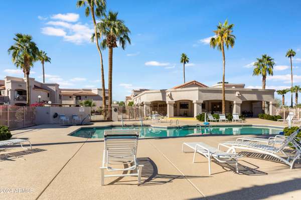 Peoria, AZ 85381,9151 W GREENWAY Road #252