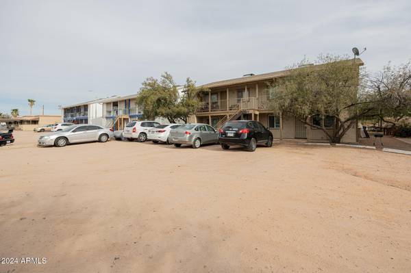 Apache Junction, AZ 85119,127 S OUTPOST Road #1