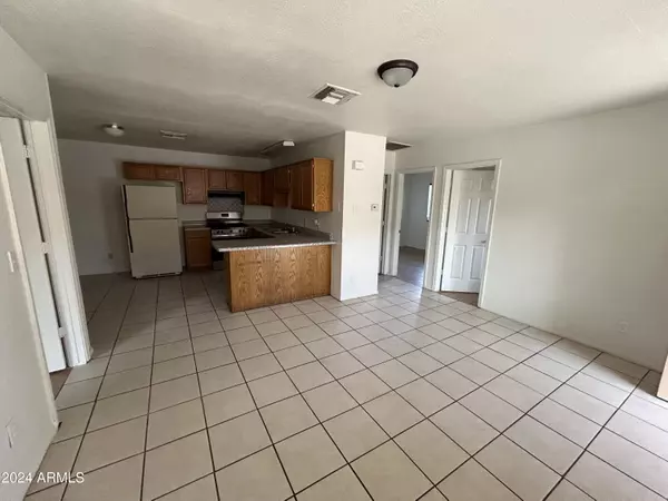 Douglas, AZ 85607,714 E 17TH Street #B