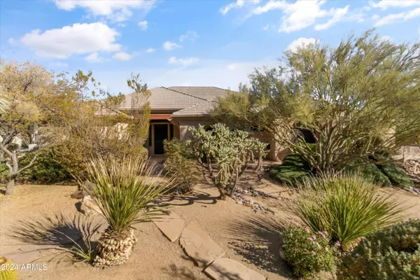 37615 N TRANQUIL Trail, Carefree, AZ 85377