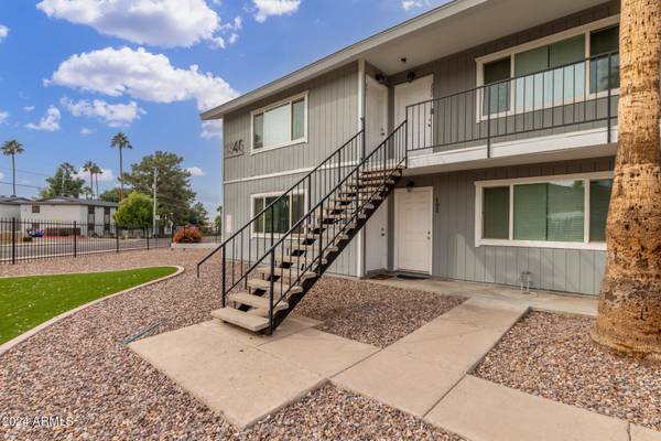 Phoenix, AZ 85020,1346 E MOUNTAIN VIEW Road #101