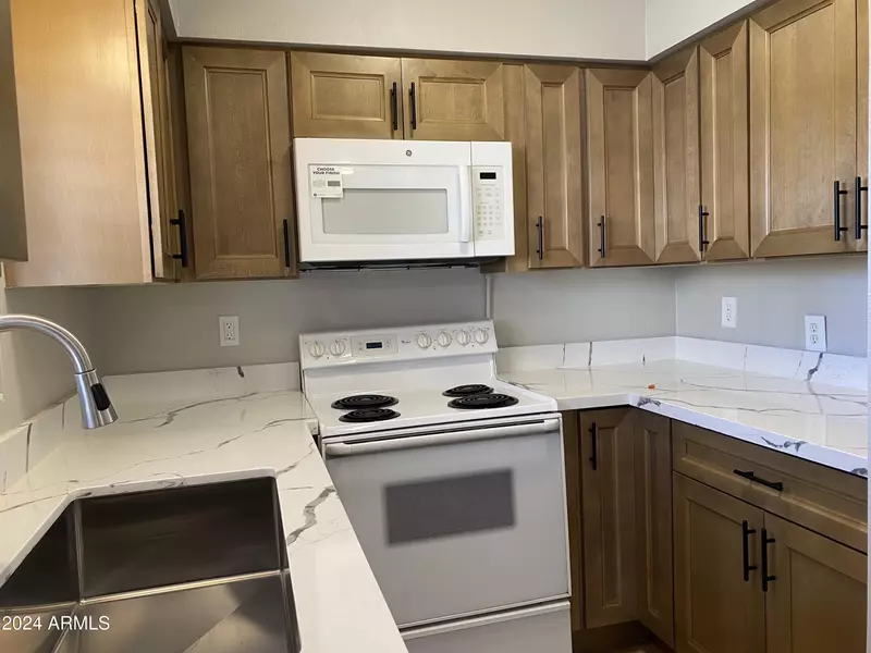 3526 W DUNLAP Avenue #159, Phoenix, AZ 85051