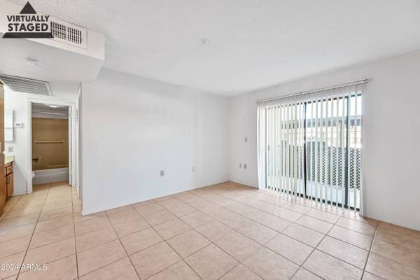 Phoenix, AZ 85016,3033 E DEVONSHIRE Avenue #1013