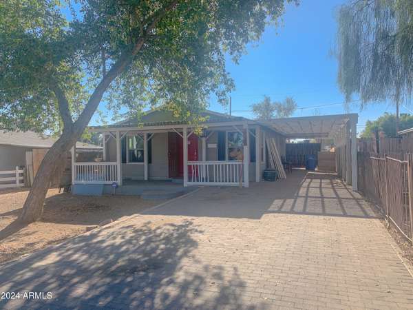 2125 W HIGHLAND Avenue, Phoenix, AZ 85015