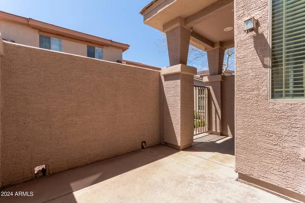 Anthem, AZ 85086,42424 N GAVILAN PEAK Parkway #10104