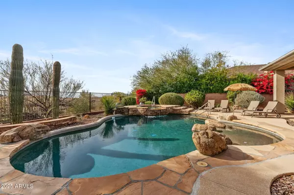 41912 N SIGNAL HILL Court, Anthem, AZ 85086