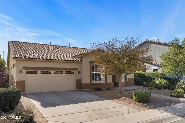 2981 E FANDANGO Drive, Gilbert, AZ 85298