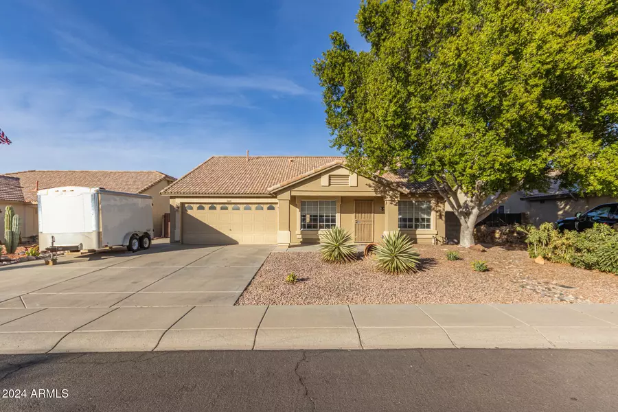 1006 W 15TH Lane, Apache Junction, AZ 85120