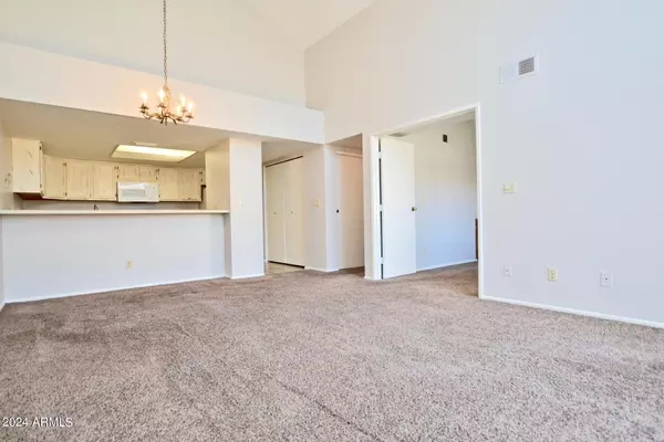 Chandler, AZ 85224,2019 W LEMON TREE Place #1142