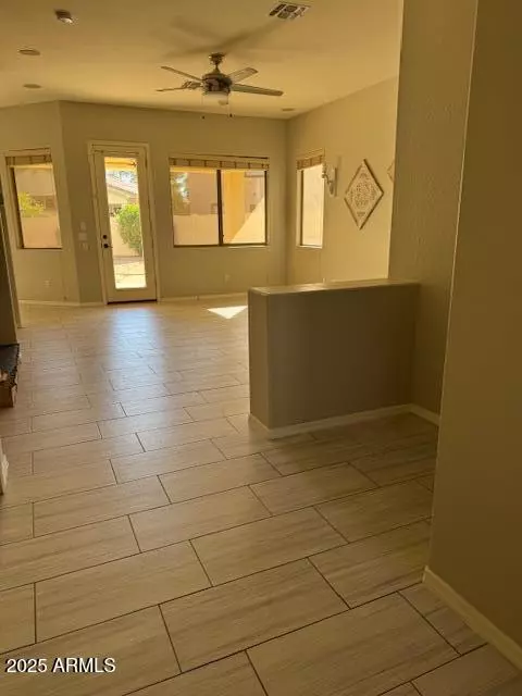 Chandler, AZ 85248,2075 W OLIVE Way